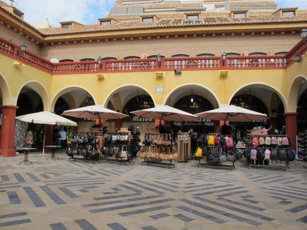 Los Ranchos Of The Sea Benidorm Exterior photo
